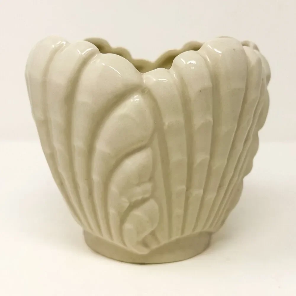 Vintage Abingdon Pottery #506 Shell Vase Planter White Art Deco 1940s USA